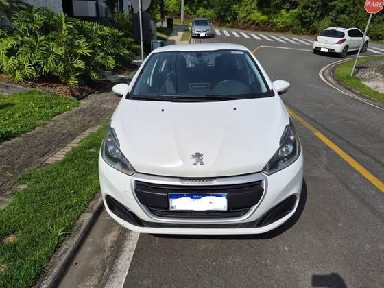 PEUGEOT 208 1.2 ACTIVE 12V FLEX 4P MANUAL PEUGEOT 208 1.2 ACTIVE 12V FLEX 4P MANUAL